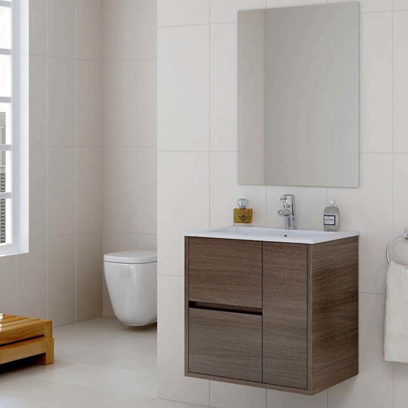 carola britain opt.jpg