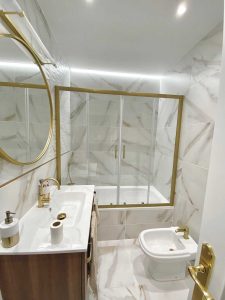 Fotos Mamparas de ducha instalaciones reales Varobath 34