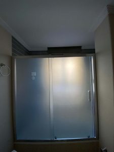 Fotos Mamparas de ducha instalaciones reales Varobath 44